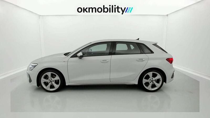 Usado Audi A3 S-Line 150 CV (110 kW) 2023 Blanco Berlina