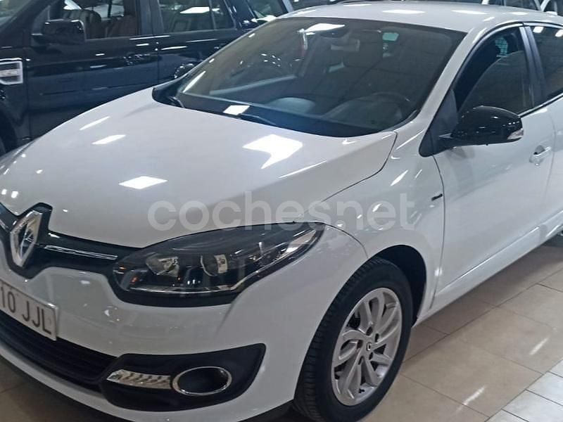 Blanco Usado 2015 Renault Mégane Intens Berlina | 8900 € (Un poco caro) - Imagen 1/4