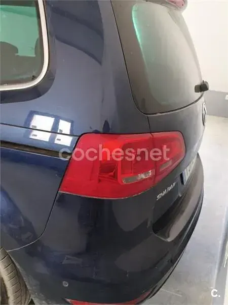 Usado VW Sharan Advance 140 CV (102 kW) 2014 Negro Monovolumen