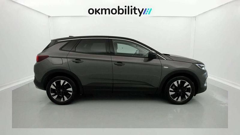 Usado Opel Grandland X Ultimate 300 CV (220 kW) 2021 Plateado SUV