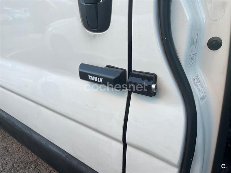 Usado Opel Vivaro 114 CV (83 kW) 2012 Blanco Monovolumen