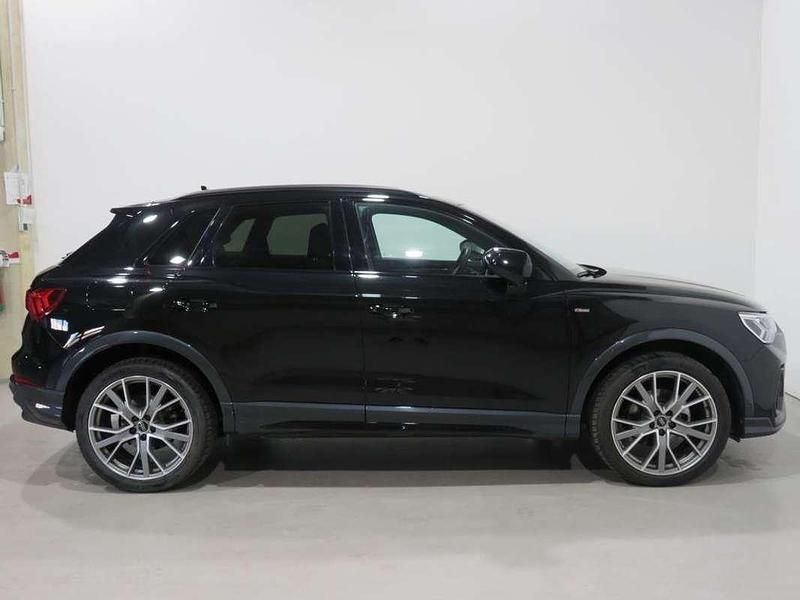 Usado Audi Q3 150 CV (110 kW) 2025 Negro SUV