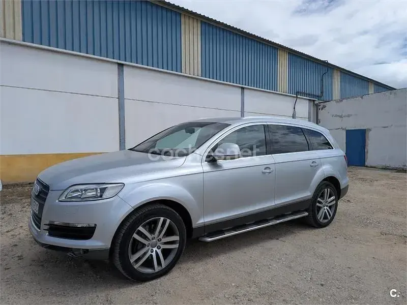 Usado Audi Q7 233 CV (171 kW) 2006 Gris / plata SUV