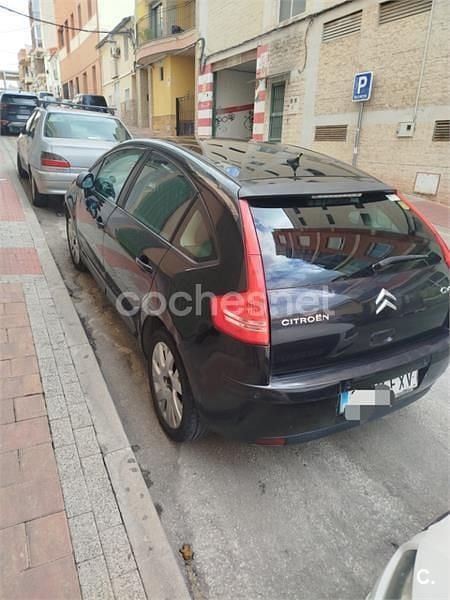 Usado Citroën C4 VTR Sport 110 CV (80 kW) 2007 Negro Berlina