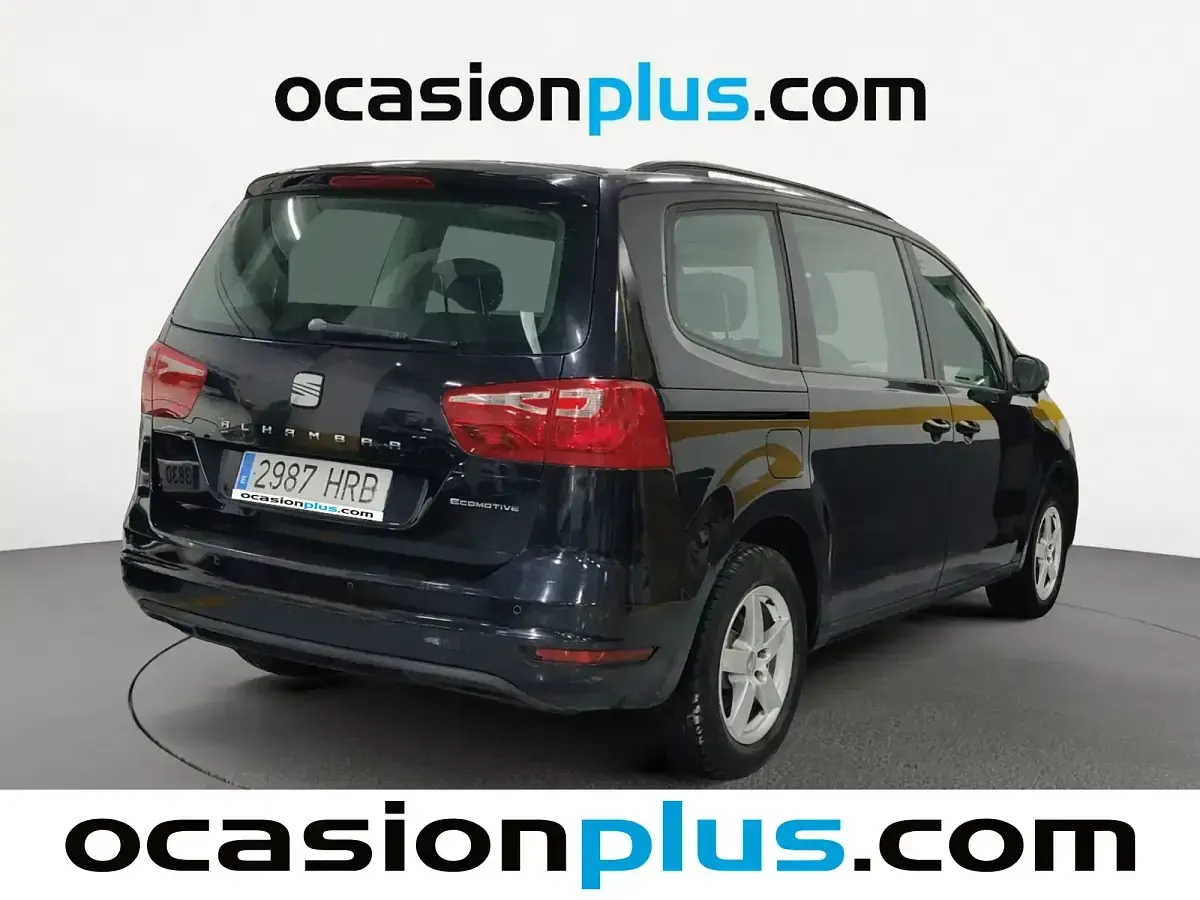 Usado Seat Alhambra Reference 140 CV (102 kW) 2013 Negro Monovolumen