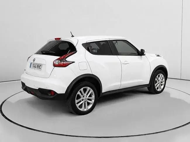 Usado Nissan Juke Acenta 115 HP (84 kW) 2018 Branco SUV