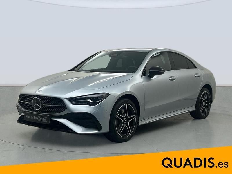 Gris Usado 2024 Mercedes CLA250e Berlina | 46.900 € (Caro) - Imagen 1/4