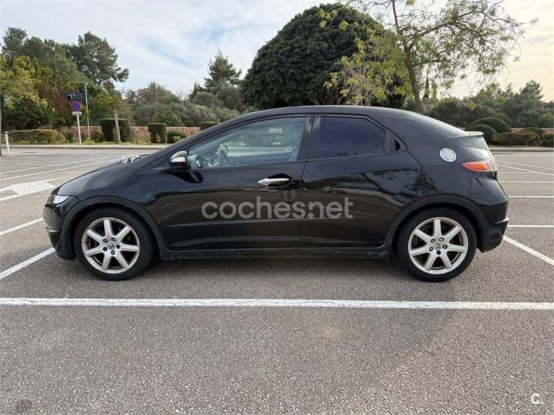 Usado Honda Civic Sport 140 CV (102 kW) 2006 Negro Berlina
