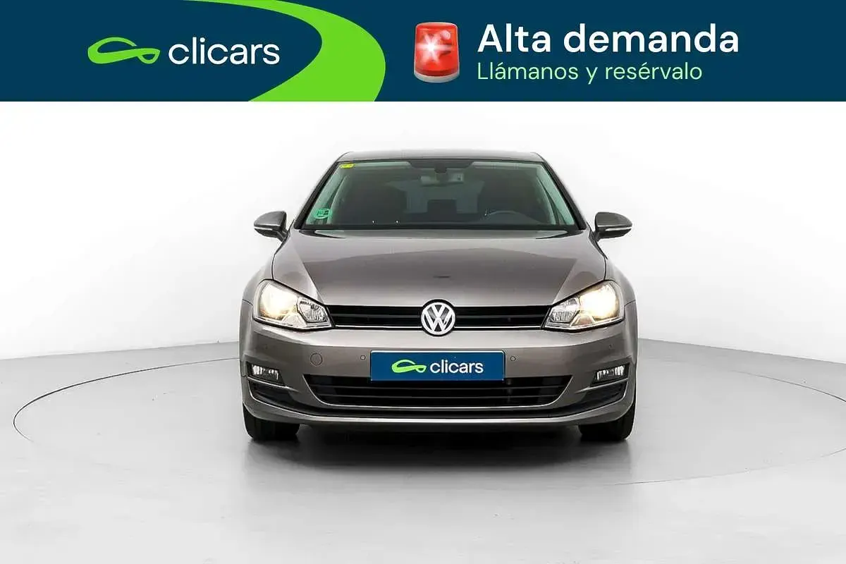 Usado VW Golf VII Advance 122 CV (89 kW) 2014 Gris Utilitario