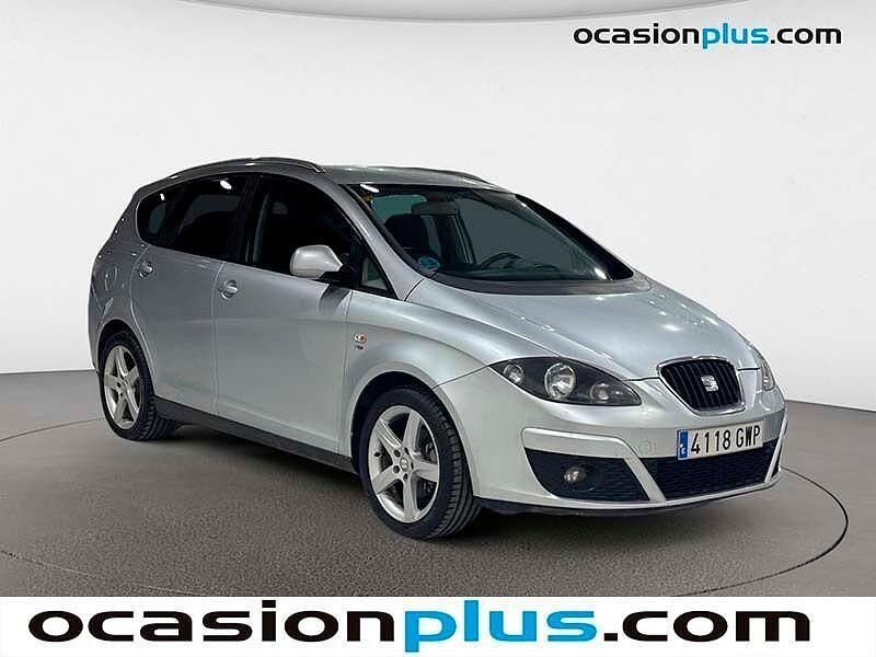 Usado Seat Altea Sport 160 CV (117 kW) 2010 Gris Monovolumen