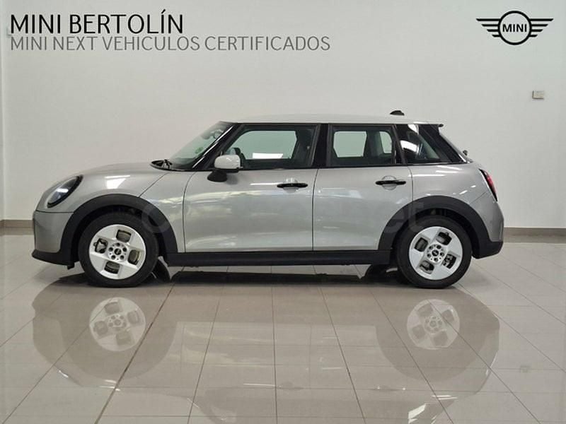Usado Mini Cooper 114 kW (156 CV) 2025 Gris / plata Utilitario