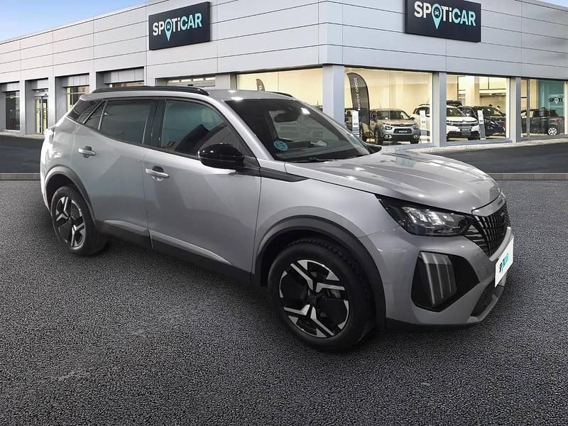 Usado Peugeot 2008 Allure 100 CV (73 kW) 2024 Gris SUV