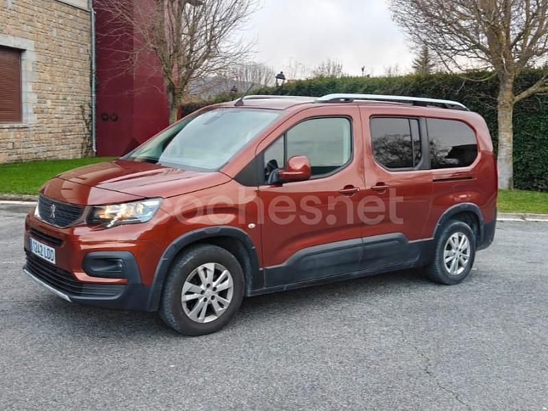 Usado Peugeot Rifter Allure 130 CV (95 kW) 2019 Marrón Monovolumen