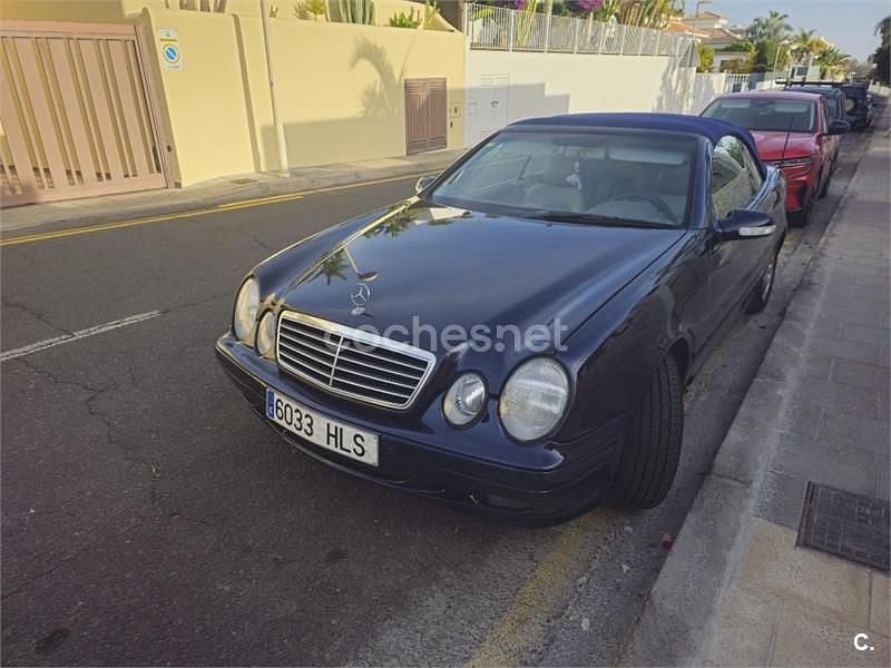 Usado Mercedes CLK200 Elegance 163 CV (119 kW) 2001 Azul Descapotable
