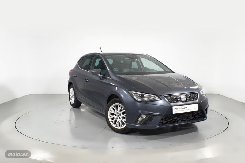 Gris Usado 2024 Seat Ibiza Berlina | 18.200 € (Precio justo) - Imagen 1/4