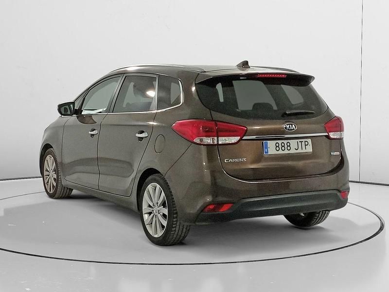 Usado Kia Carens 116 CV (85 kW) 2016 Marrón Monovolumen