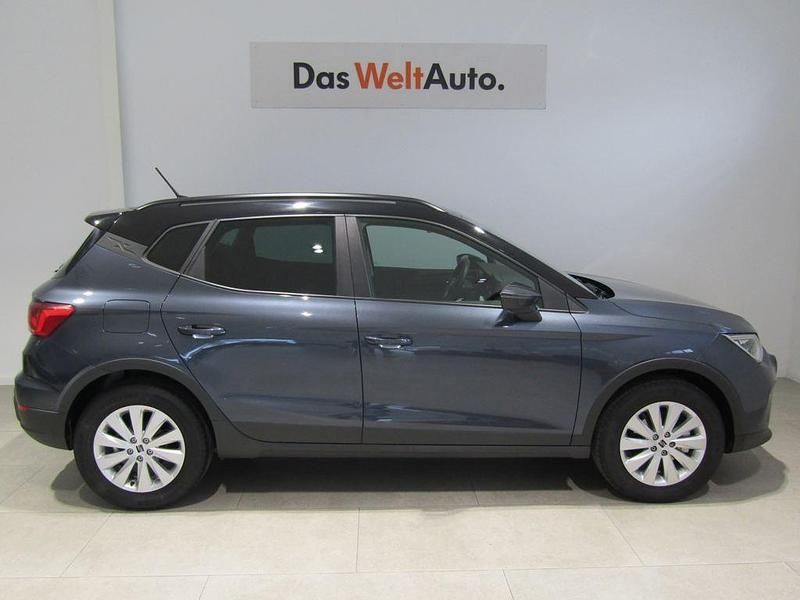 Usado Seat Arona Style 115 CV (84 kW) 2025 Gris SUV