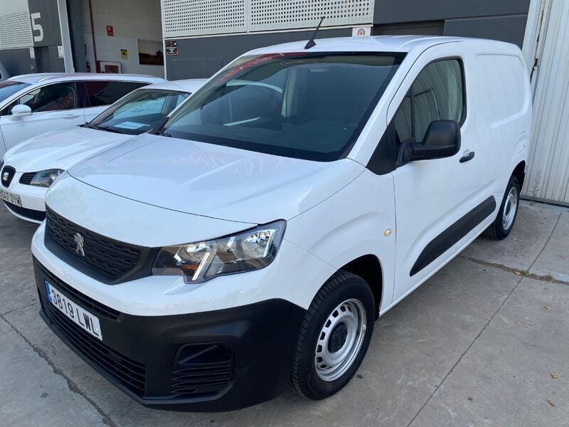 Blanco Usado 2022 Peugeot Partner Monovolumen | 11.490 € (Precio justo) - Imagen 1/3