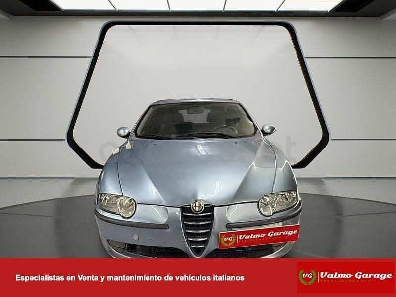 Usado Alfa Romeo 147 Progression 116 CV (85 kW) 2002 Azul Utilitario