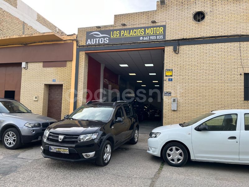 Negro Usado 2014 Dacia Sandero Stepway Utilitario | 6590 € (Precio justo) - Imagen 1/4