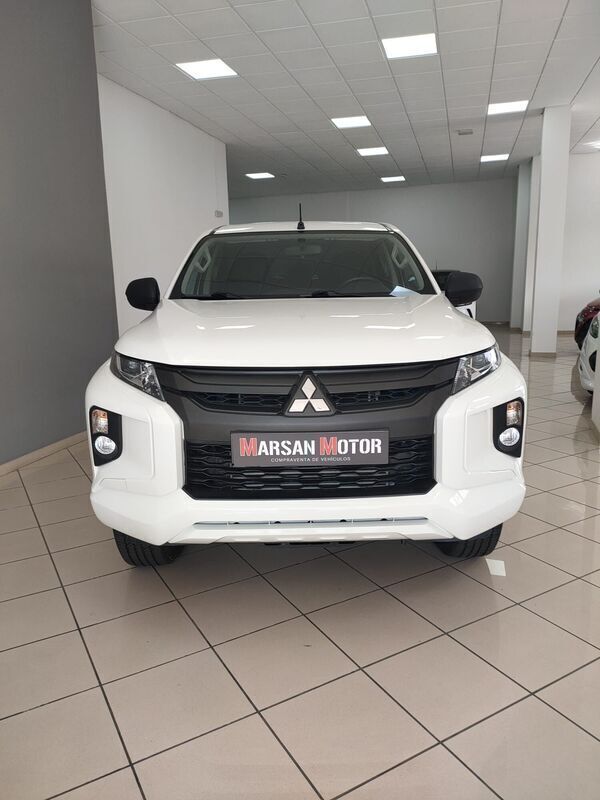 Blanco Usado 2020 Mitsubishi L200 Recogida | 31.900 € (Caro) - Imagen 1/4