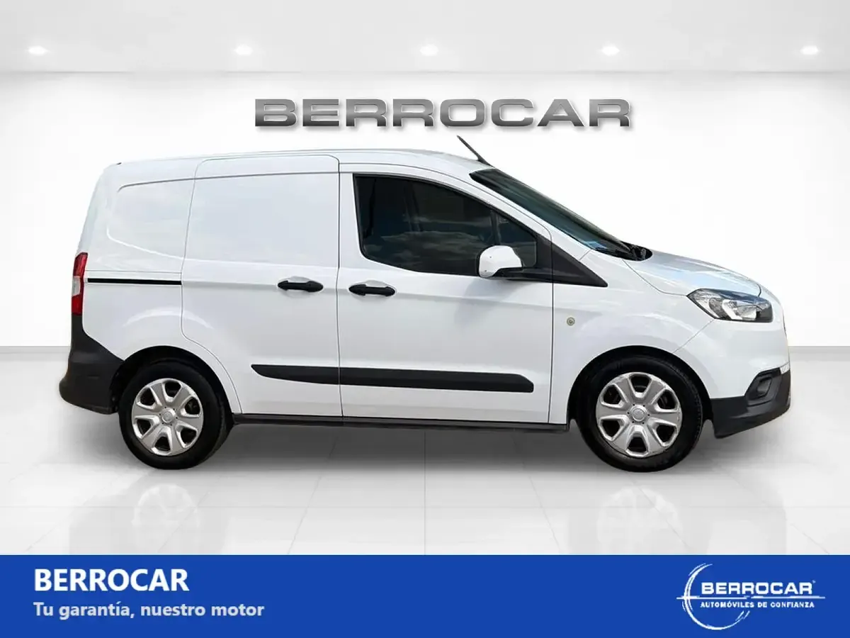 Usado Ford Transit Trend 75 CV (55 kW) 2021 Blanco Van