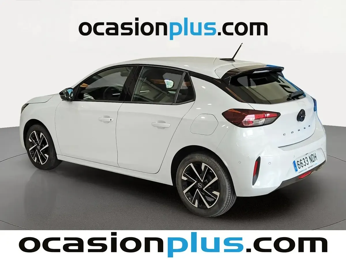 Usado Opel Corsa 100 CV (73 kW) 2025 Blanco Utilitario