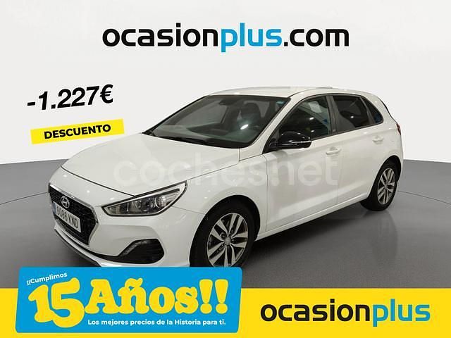 Blanco Usado 2018 Hyundai i30 GO! Berlina | 13.500 € (Precio justo) - Imagen 1/4