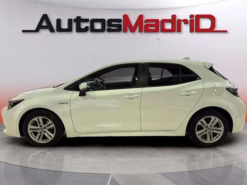 Usado Toyota Corolla Active 122 CV (89 kW) 2021 Blanco Utilitario