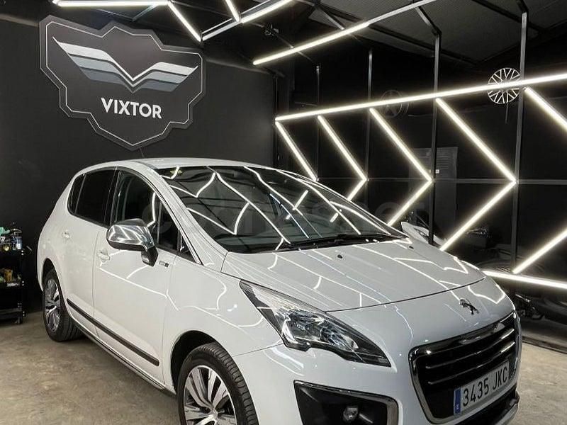 Usado Peugeot 3008 Style 130 CV (95 kW) 2016 Blanco Berlina