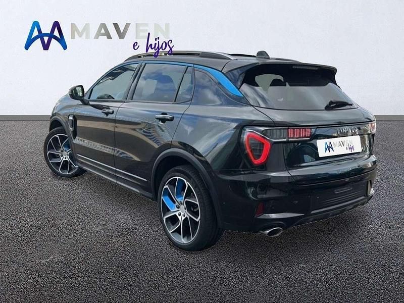 Usado Lynk & Co 01 261 CV (191 kW) 2023 Negro SUV