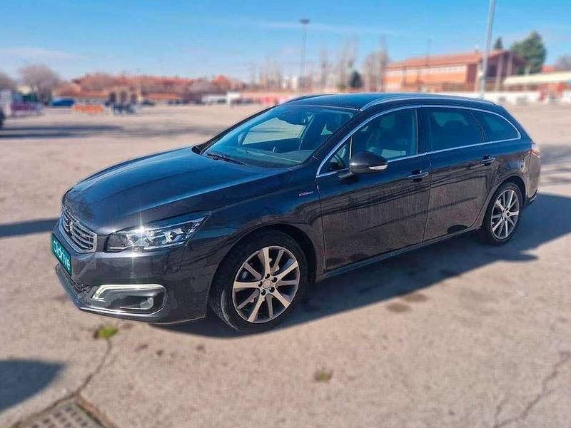 Usado Peugeot 508 SW GT-line 150 CV (110 kW) 2016 Negro Familiar