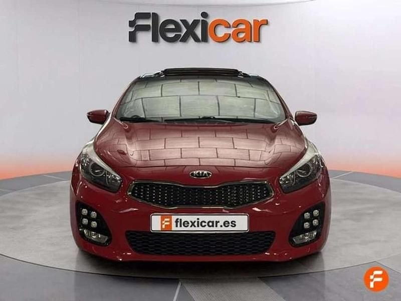 Usado Kia Ceed GT GT-Line 136 CV (100 kW) 2018 Rojo Berlina