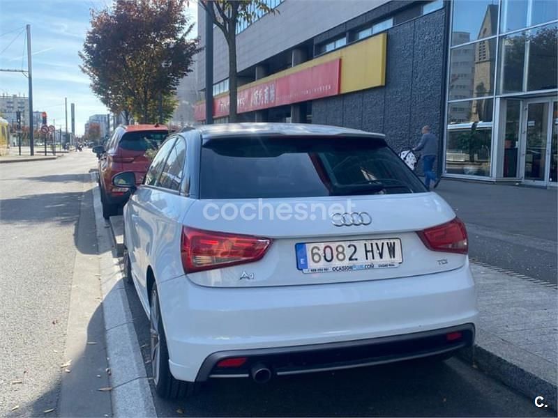 Usado Audi A1 Ambition 90 CV (66 kW) 2014 Blanco Berlina