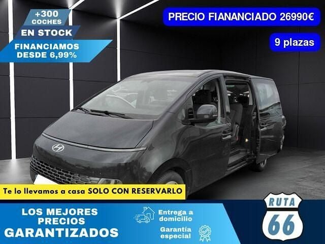 Usado Hyundai Staria 177 CV (130 kW) 2022 Azul Monovolumen