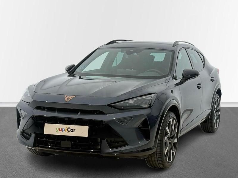 Usado Cupra Formentor 150 CV (110 kW) 2025 Gris / plata SUV