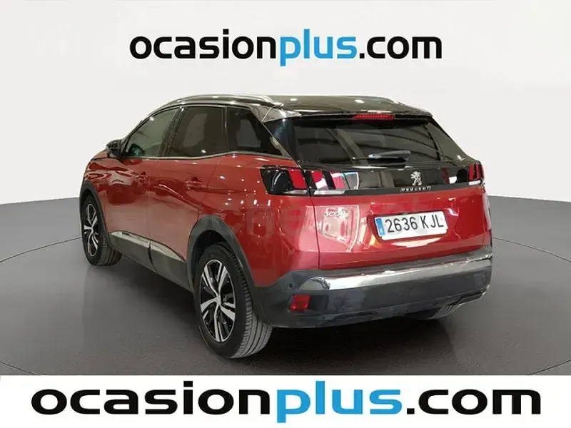 Usado Peugeot 3008 Allure 165 CV (121 kW) 2018 Rojo SUV
