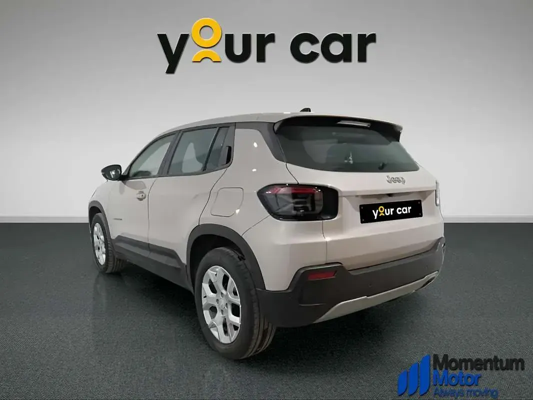 Usado Jeep Avenger Altitude 101 CV (74 kW) 2025 Gris SUV
