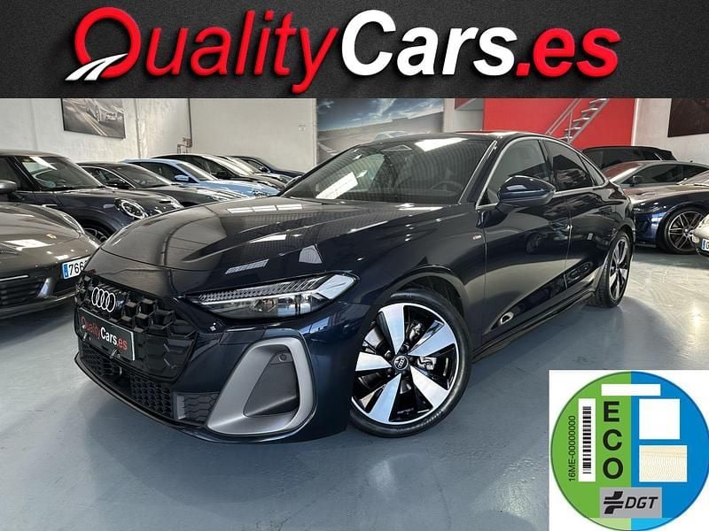 Usado Audi A5 S-Line 204 CV (150 kW) 2025 Azul Familiar