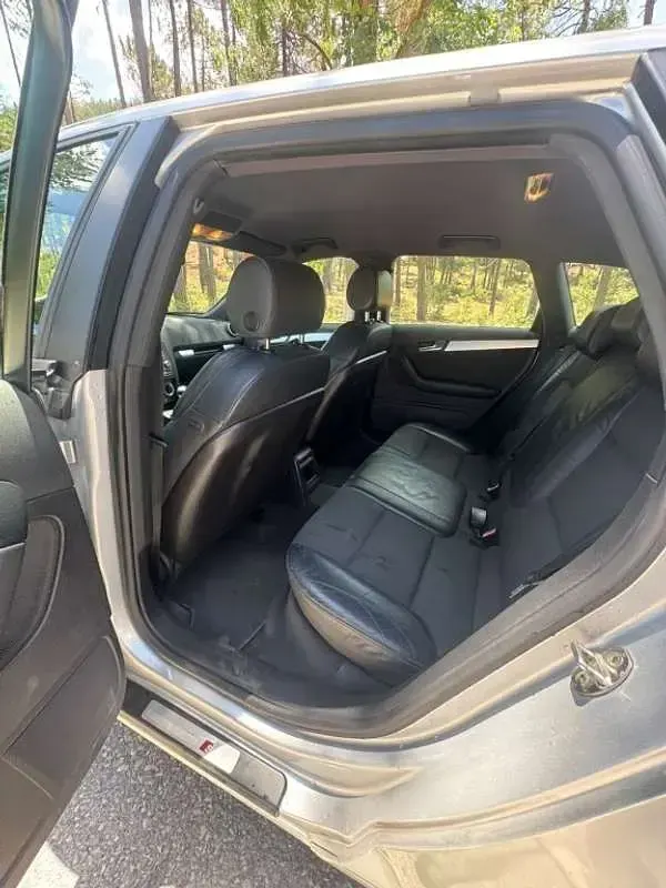 Usado Audi A3 Sportback S-Line 105 CV (77 kW) 2007 Gris Utilitario