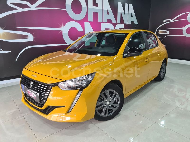 Amarillo Usado 2022 Peugeot 208 Active Utilitario | 13.990 € (Precio justo) - Imagen 1/4