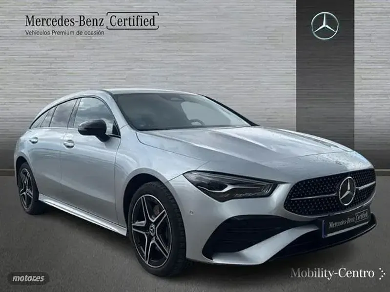 Usado Mercedes CLA250e 218 CV (160 kW) 2025 Plateado Coupe