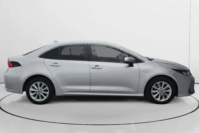 Usado Toyota Corolla Business Edition 122 CV (89 kW) 2021 Berlina