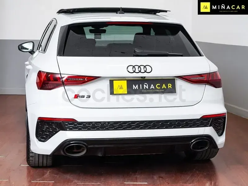 Usado Audi RS3 400 CV (294 kW) 2023 Blanco Berlina