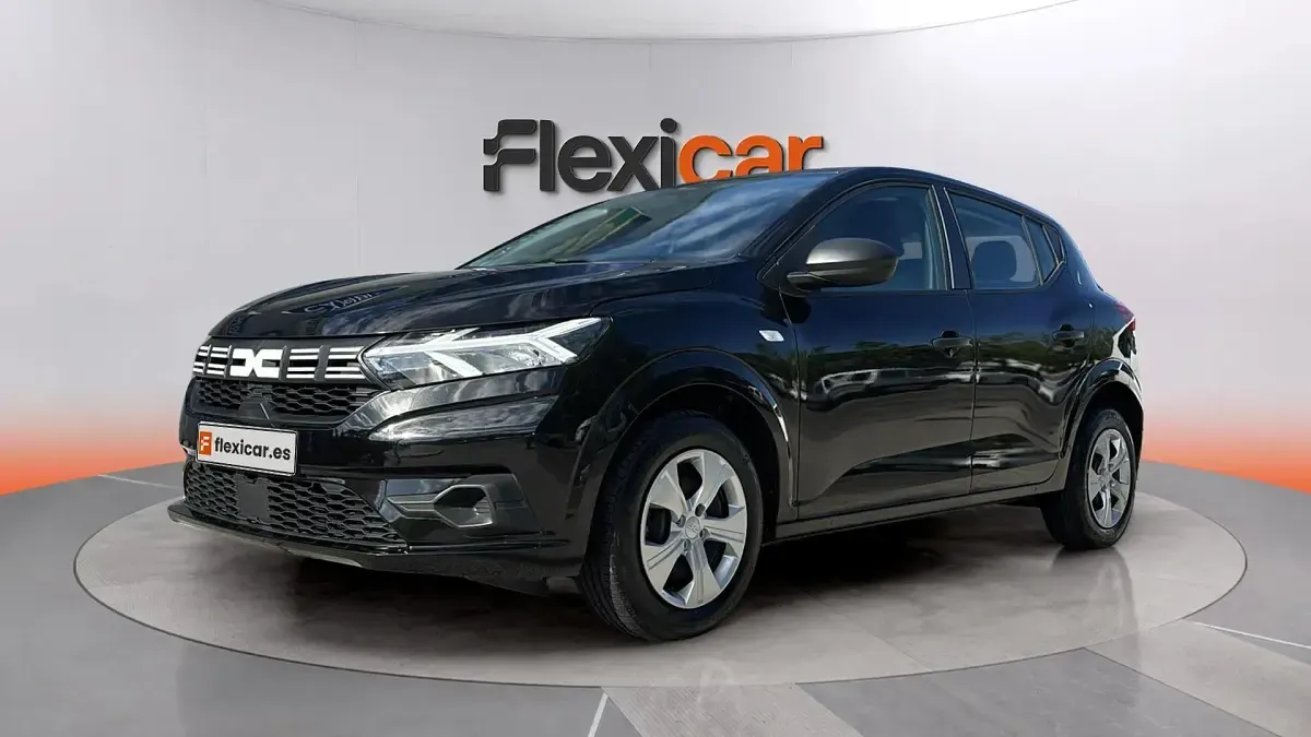 Occasion Dacia Sandero Essentiel 101 PK (74 kW) 2024 Zwart Sedan