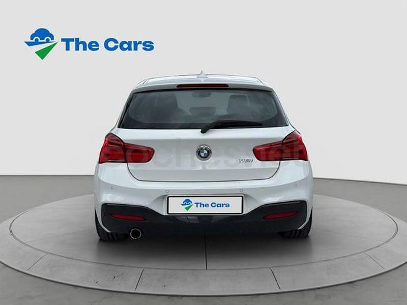 Usado BMW 118 Comfort Edition 140 CV (102 kW) 2019 Blanco Utilitario