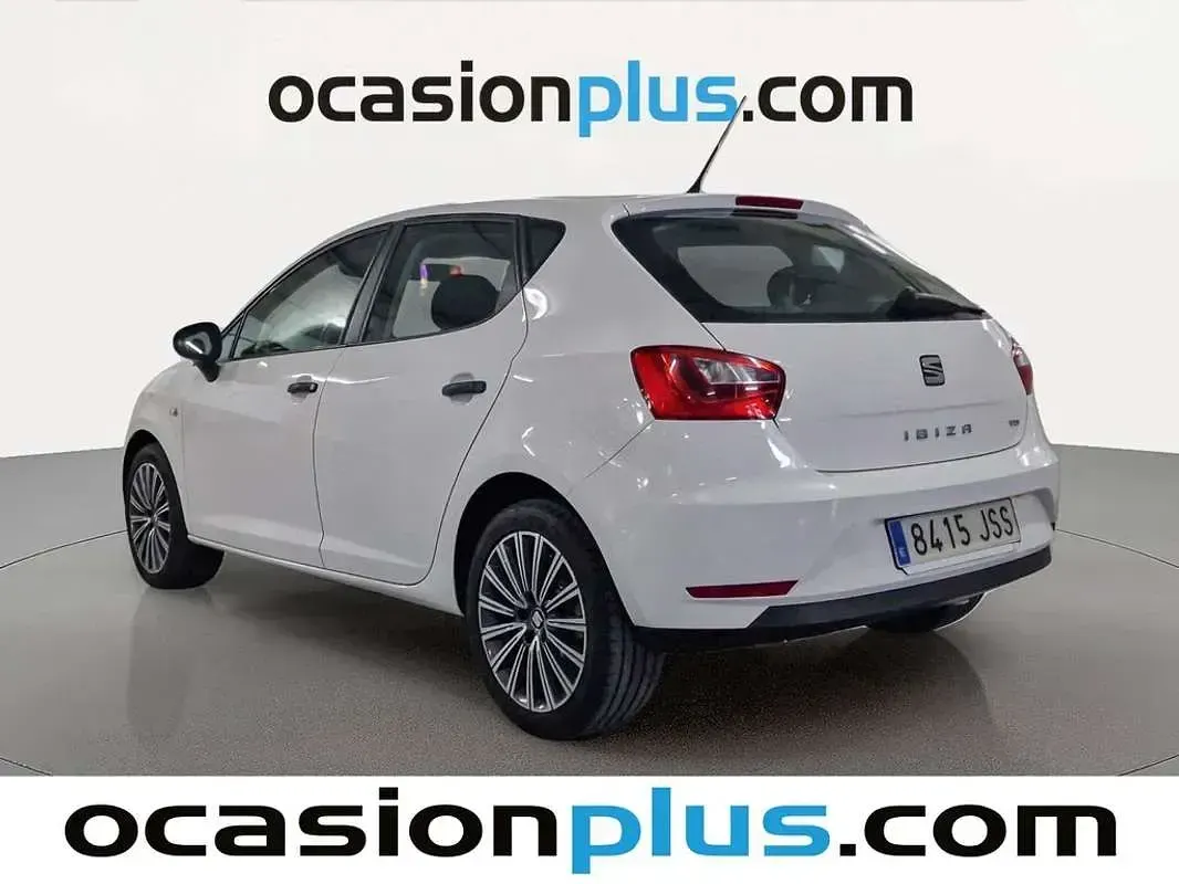 Usado Seat Ibiza Style 90 CV (66 kW) 2016 Blanco Utilitario