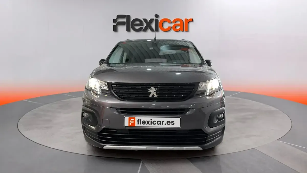 Usado Peugeot Rifter GT-line 100 CV (73 kW) 2019 Gris Monovolumen