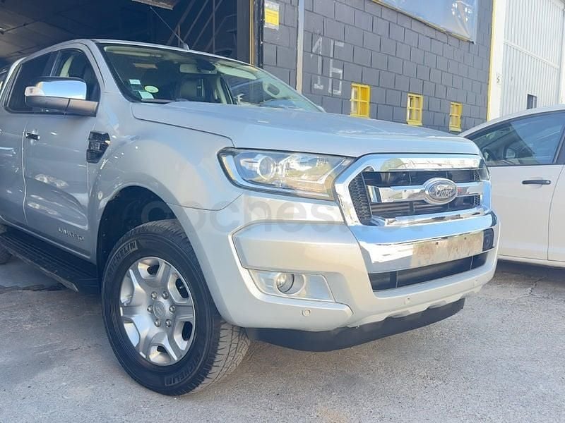 Usado Ford Ranger Wildtrack 200 CV (147 kW) 2018 Gris / plata Pickup/Camioneta