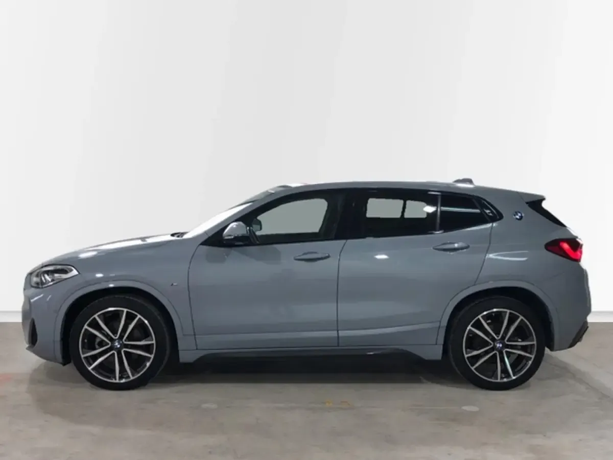 Usado BMW X2 Comfort Edition 140 CV (102 kW) 2023 Gris SUV